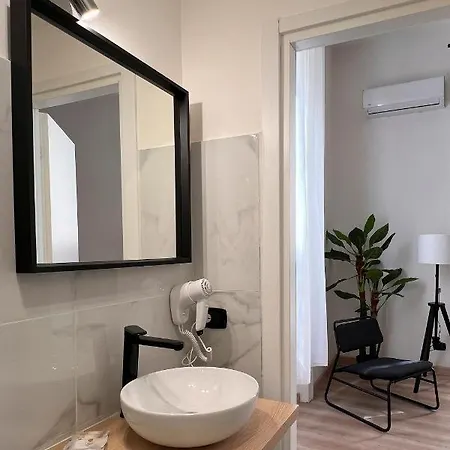 Bed & Breakfast 174 Urban Stay 4*